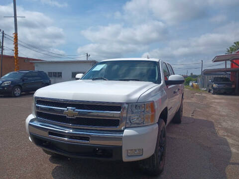 2011 Chevrolet Silverado 1500 for sale at VEGAS Motors LLC in Pharr TX