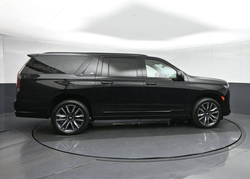 2023 Cadillac Escalade ESV Sport Platinum