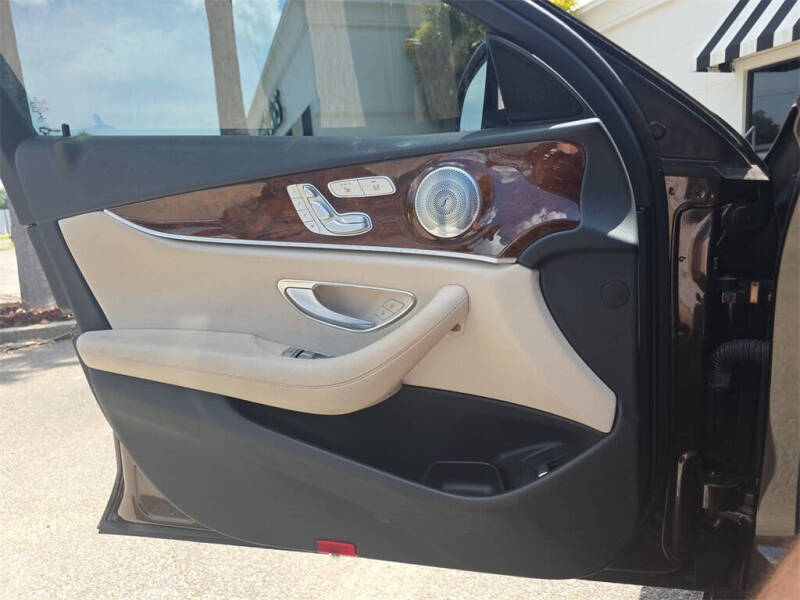 2018 Mercedes-Benz E-Class E 300