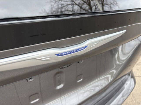 2020 Chrysler Voyager LXi