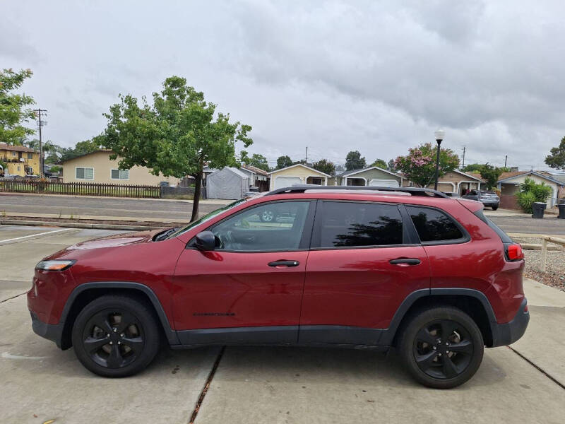 2017 Jeep Cherokee Sport Altitude