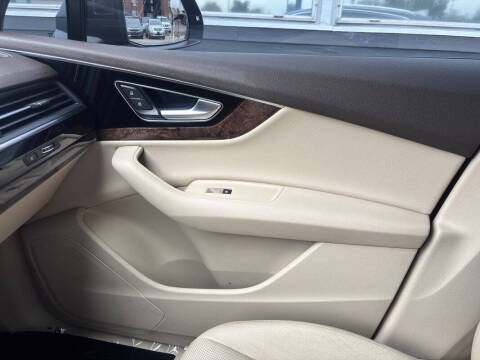 2017 Audi Q7 3.0T quattro Premium Plus