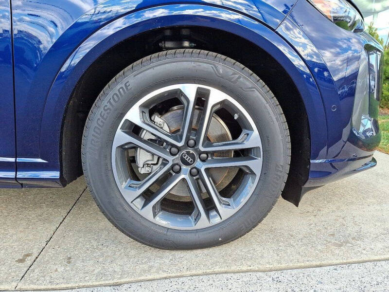 2025 Audi Q5 quattro Prestige TFSI