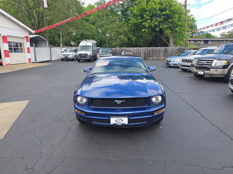 2009 Ford Mustang V6 Deluxe
