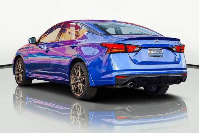 2025 Nissan Altima 2.5 SR