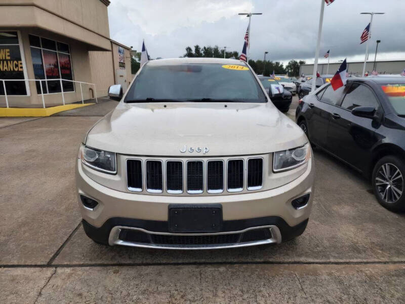 Used 2014 Jeep Grand Cherokee Limited with VIN 1C4RJFBG9EC184085 for sale in Houston, TX