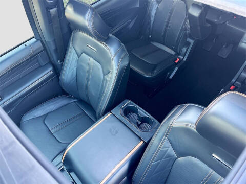 2024 Ford Expedition Platinum