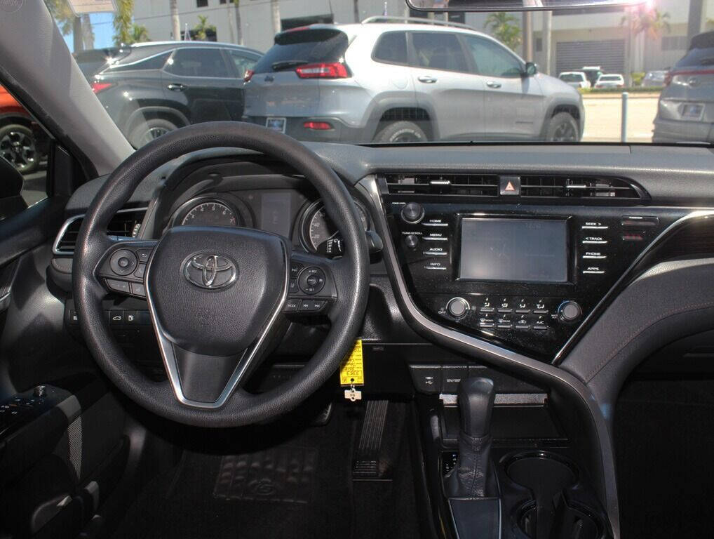 2018 Toyota Camry Sedan - $19,995