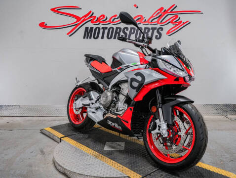 2022 Aprilia Tuono 660