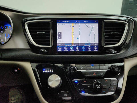 2020 Chrysler Pacifica Touring L Plus