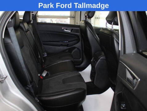 2016 Ford Edge Sport
