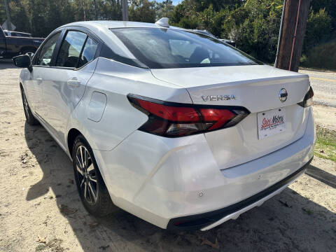2021 Nissan Versa SV