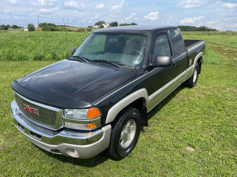 2004 GMC Sierra 1500 for sale at Linda Ann's Cars,Truck's & Vans in Mount Pleasant PA