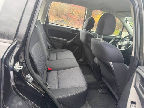 2016 Subaru Forester 2.5i