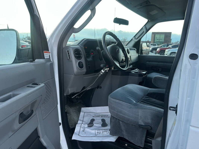 2010 Ford E-Series E-150