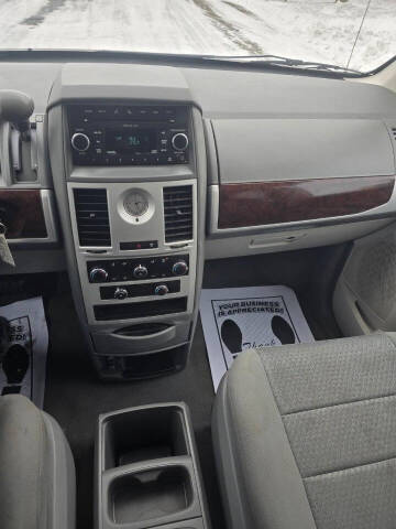 2010 Chrysler Town and Country Touring