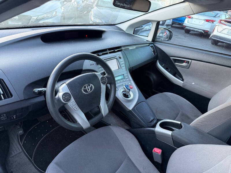 2013 Toyota Prius Three