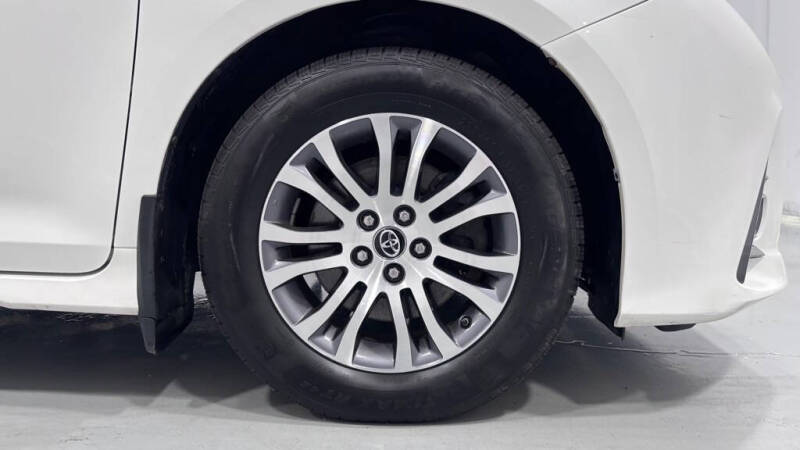 2018 Toyota Sienna