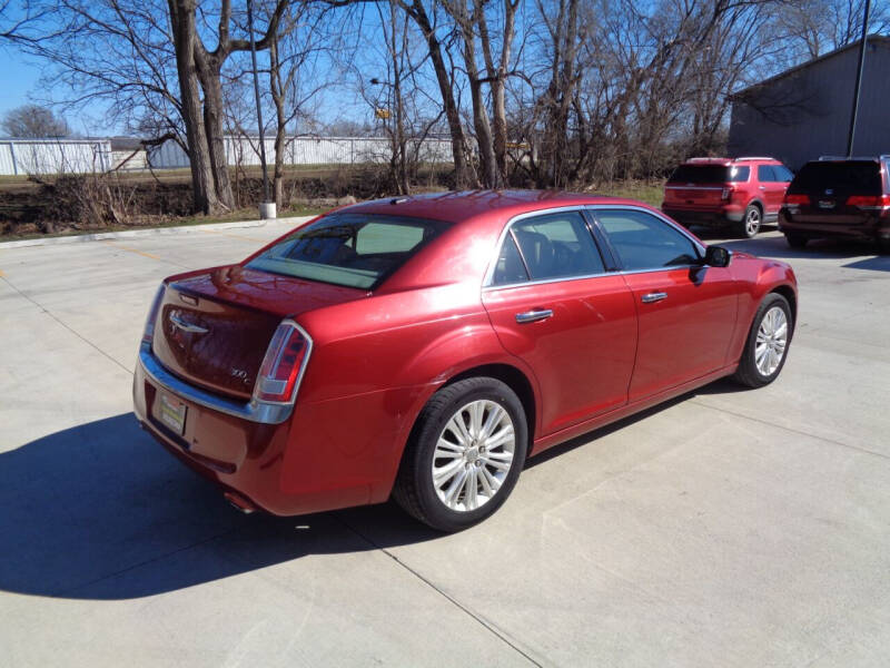 2014 Chrysler 300 C