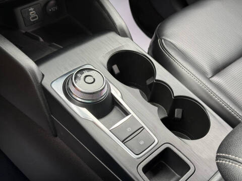 2024 Ford Escape Platinum