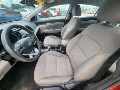 2019 Hyundai Elantra