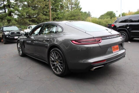 2018 Porsche Panamera