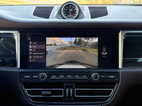 2019 Porsche Macan S