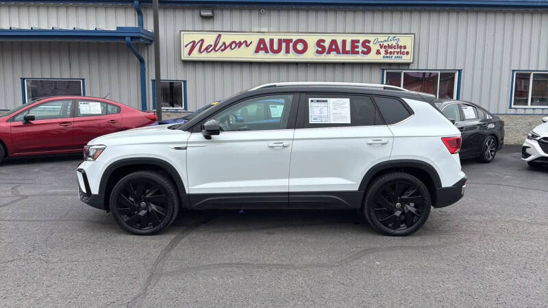 2023 Volkswagen Taos SE 4Motion