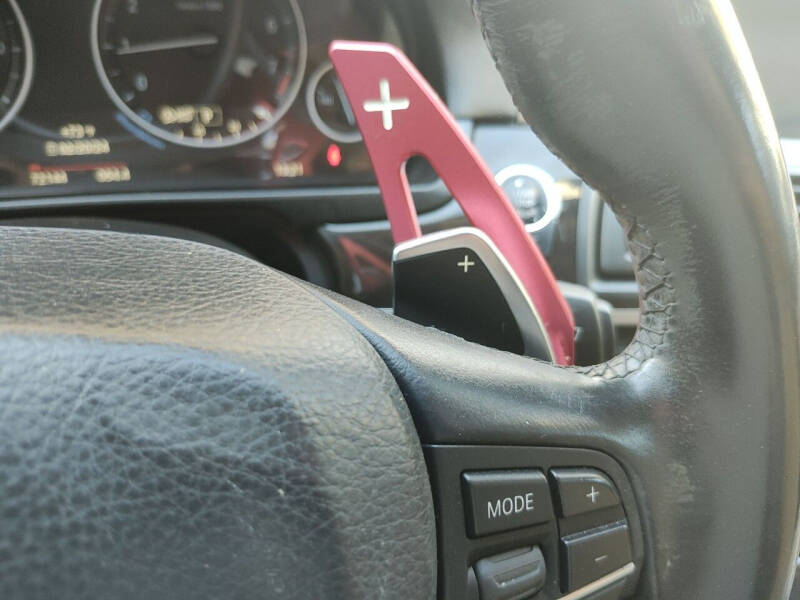 2016 BMW 5 Series 528i