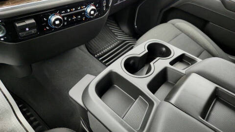 2025 GMC Sierra 1500 Elevation Standard