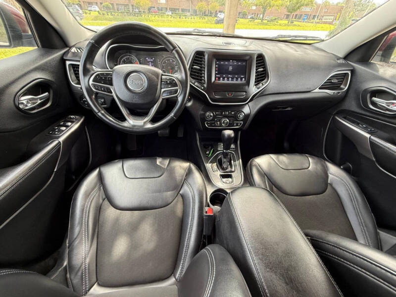 2019 Jeep Cherokee Latitude Plus