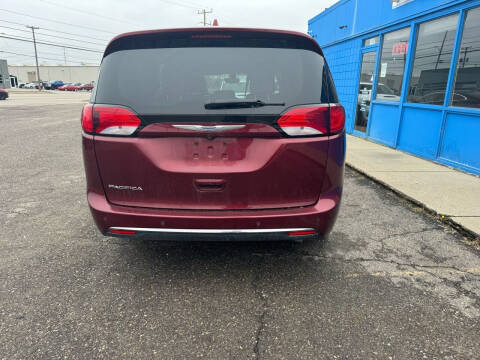 2018 Chrysler Pacifica Touring L Plus