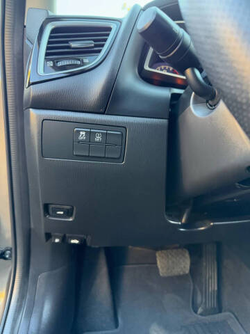 2015 Mazda MAZDA3 i Sport