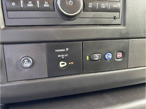 2017 Chevrolet Express 2500