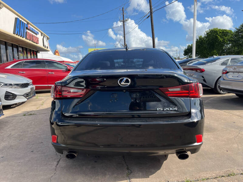 2016 Lexus IS 200t