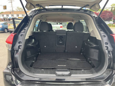 2018 Nissan Rogue S
