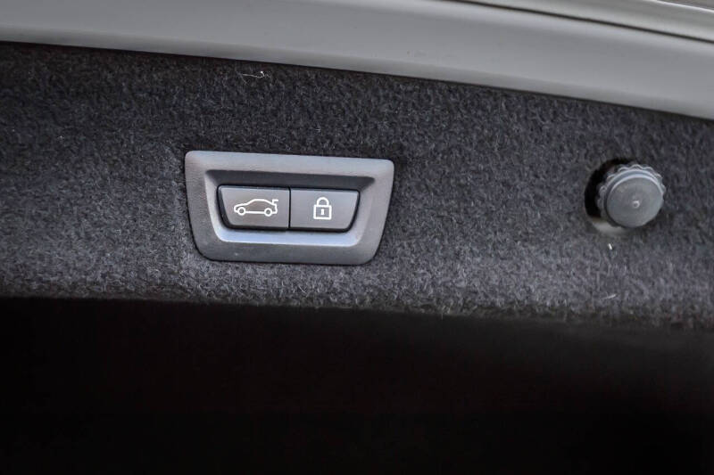 2020 BMW 7 Series 740i