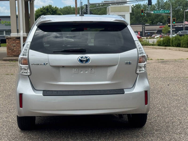 2013 Toyota Prius v