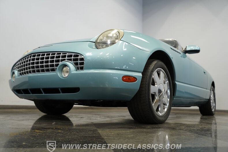 2002 Ford Thunderbird Deluxe
