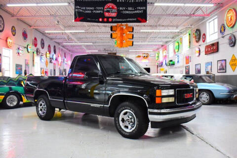 1995 GMC Sierra 1500 for sale at Classics and Beyond Auto Gallery in Wayne MI