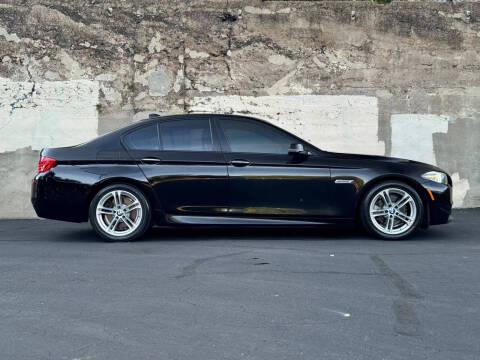 2016 BMW 5 Series 528i