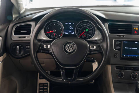 2017 Volkswagen Golf Alltrack