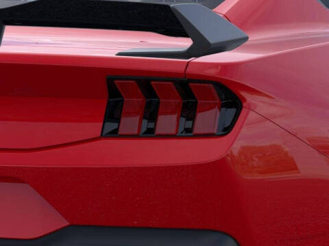 2025 Ford Mustang Dark Horse