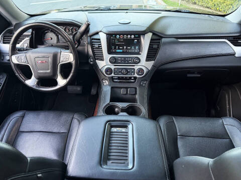 2017 GMC Yukon XL SLT