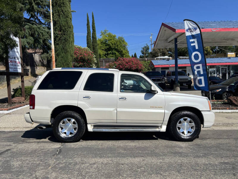 2002 Cadillac Escalade