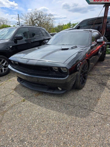 2008 Dodge Challenger SRT8