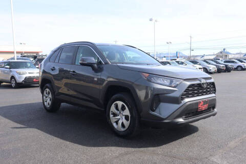 2019 Toyota RAV4 LE
