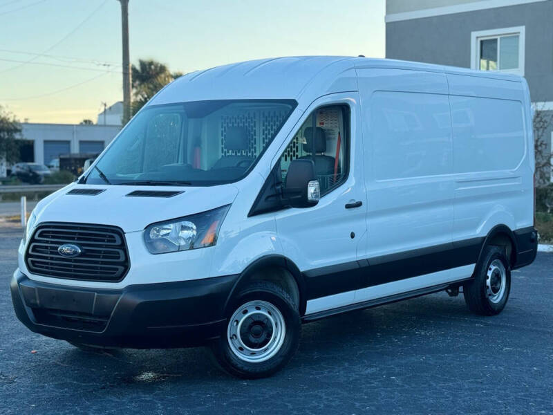 2019 Ford Transit Van Base