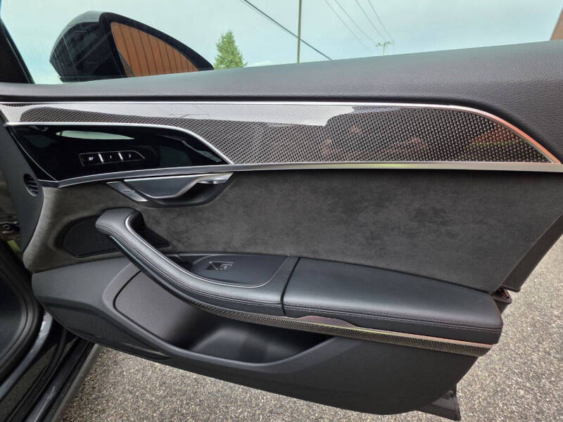 2020 Audi S8 4.0T quattro