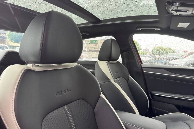 2026 Kia K5